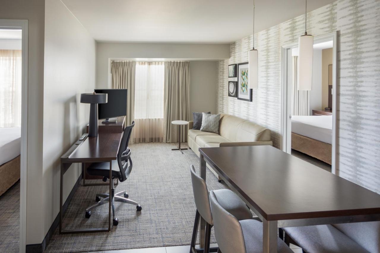 Residence Inn By Marriott Kansas City At The Legends Extérieur photo