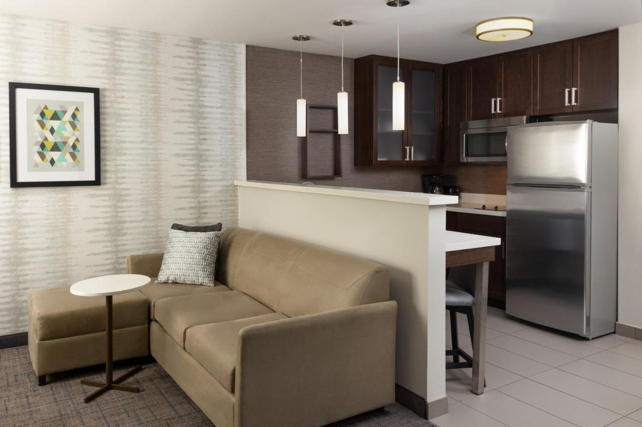 Residence Inn By Marriott Kansas City At The Legends Extérieur photo