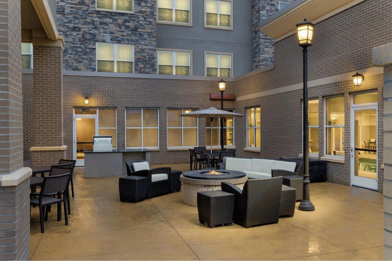 Residence Inn By Marriott Kansas City At The Legends Extérieur photo